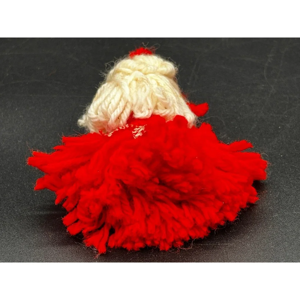 Vtg 1975 Hallmark Mrs Claus Yarn Doll Christmas Ornament Red Gingham Felt Apron